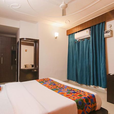 Fabhotel The Lavish Villa Badshahpur 外观 照片
