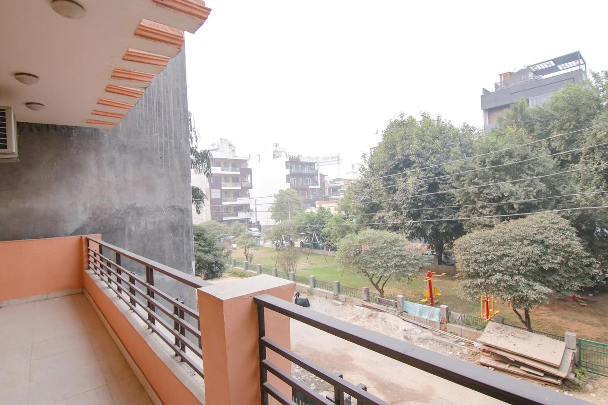 Fabhotel The Lavish Villa Badshahpur 外观 照片